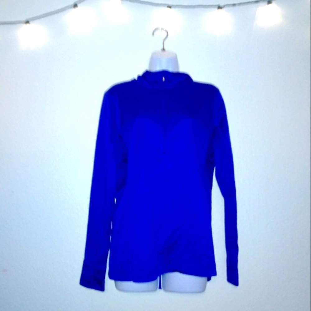 Cascade Sport Hooded Athletic Sweatshirt